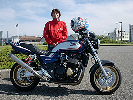 CB1300@g삳